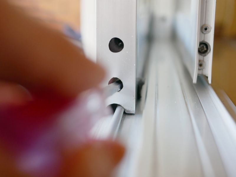 Door Track Repair Service detail